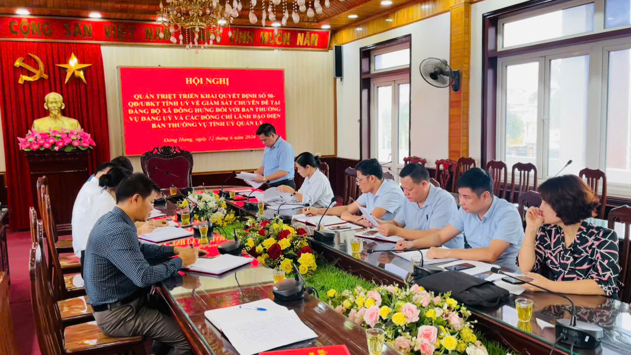 Đoàn Giám sát Uỷ ban kiểm tra Tỉnh ủy: Triển khai cuộc giám sát việc lãnh đạo, chỉ đạo và tổ chức thực hiện các dự án đầu tư xây dựng cơ bản do UBND xã làm chủ đầu tư; việc tổ chức kê khai, công khai 