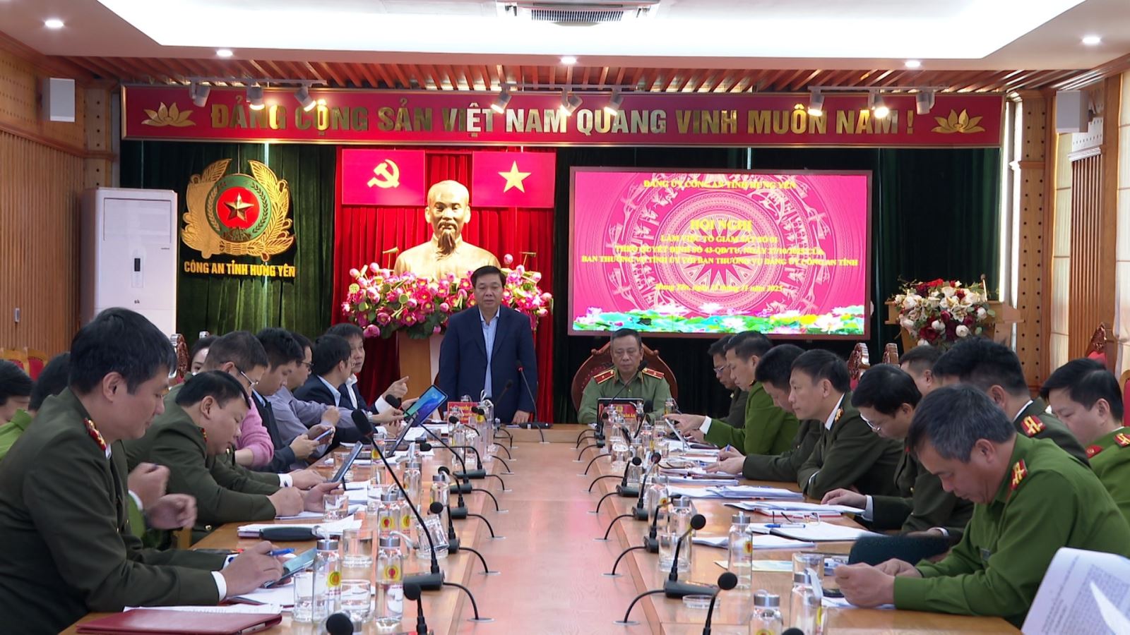  Giám sát việc lãnh đạo, chỉ đạo thực hiện Nghị quyết số 57-NQ/TW và Kết luận số 123-KL/TW tại Đảng bộ Công an tỉnh