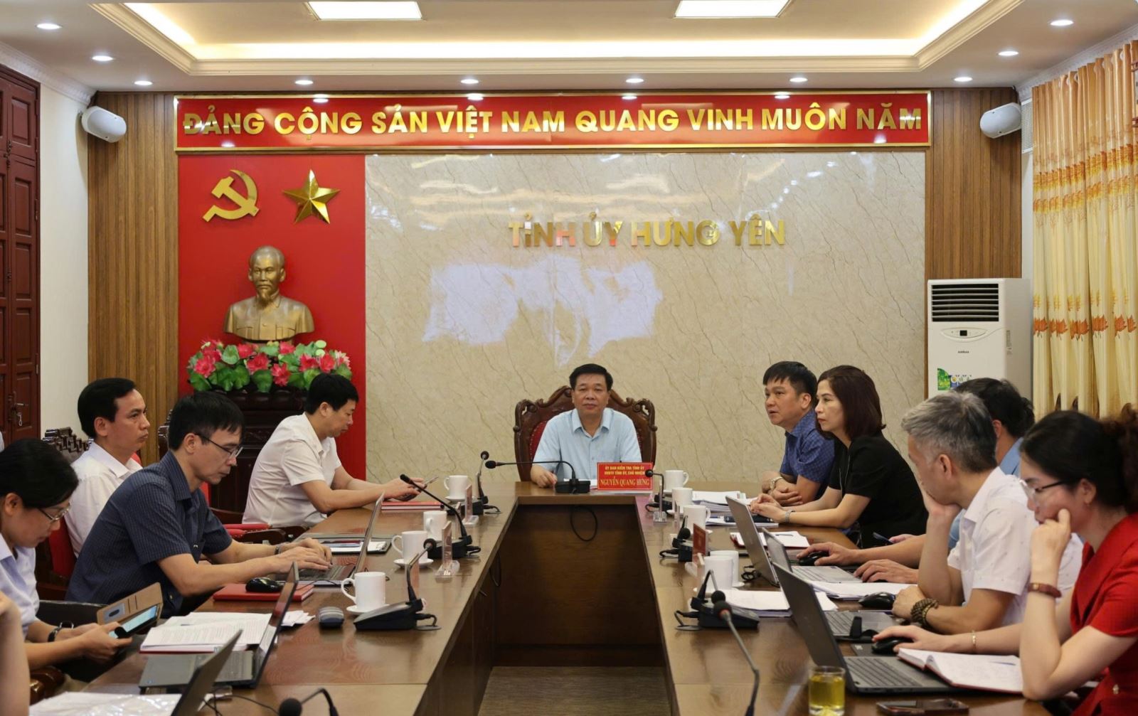  Hội nghị cập nhật kiến thức, quy định mới của pháp luật trong các lĩnh vực và bồi dưỡng nghiệp vụ công tác kiểm tra, giám sát