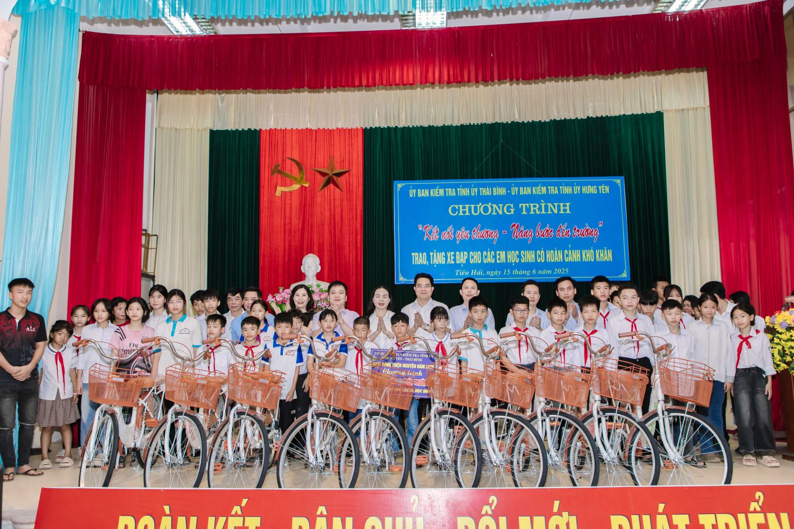  Ủy ban Kiểm tra Tỉnh ủy Hưng Yên và Thái Bình gặp mặt, làm việc tại tỉnh Thái Bình